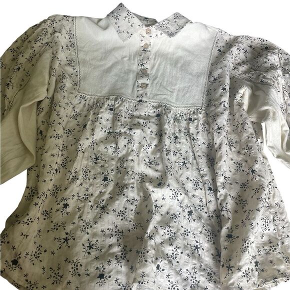 easel Tops - Easel low Angeles size medium Floral Button-Up Blouse like new